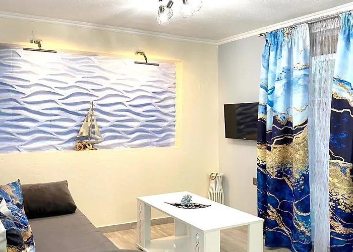 Lägenhet Sea Breeze 2